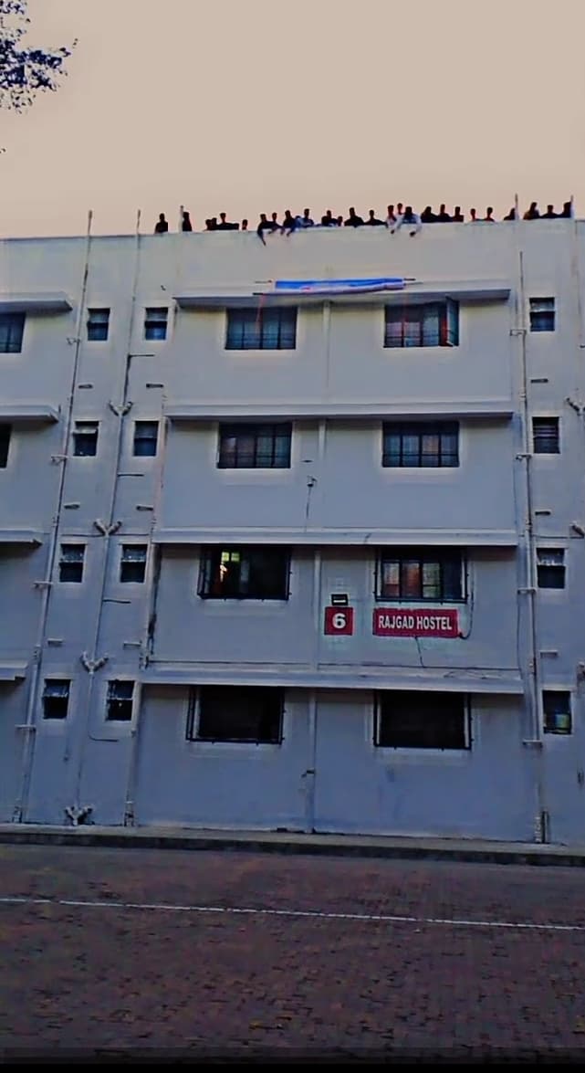 Sinhgad Institute of Pharmacy Narhe Hostels photo 1